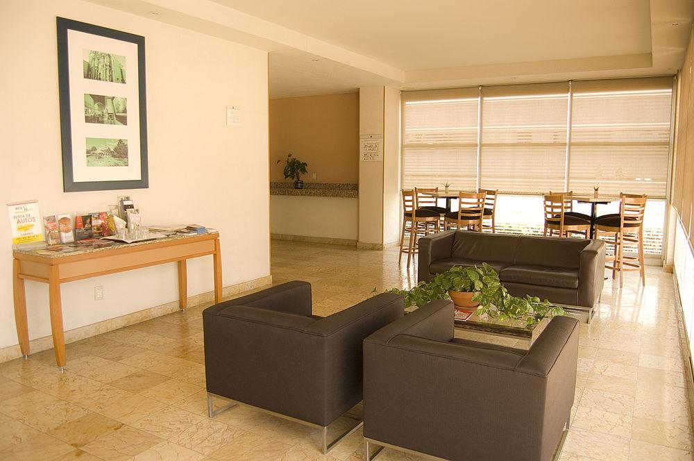 Fato Hotel Queretaro Ngoại thất bức ảnh
