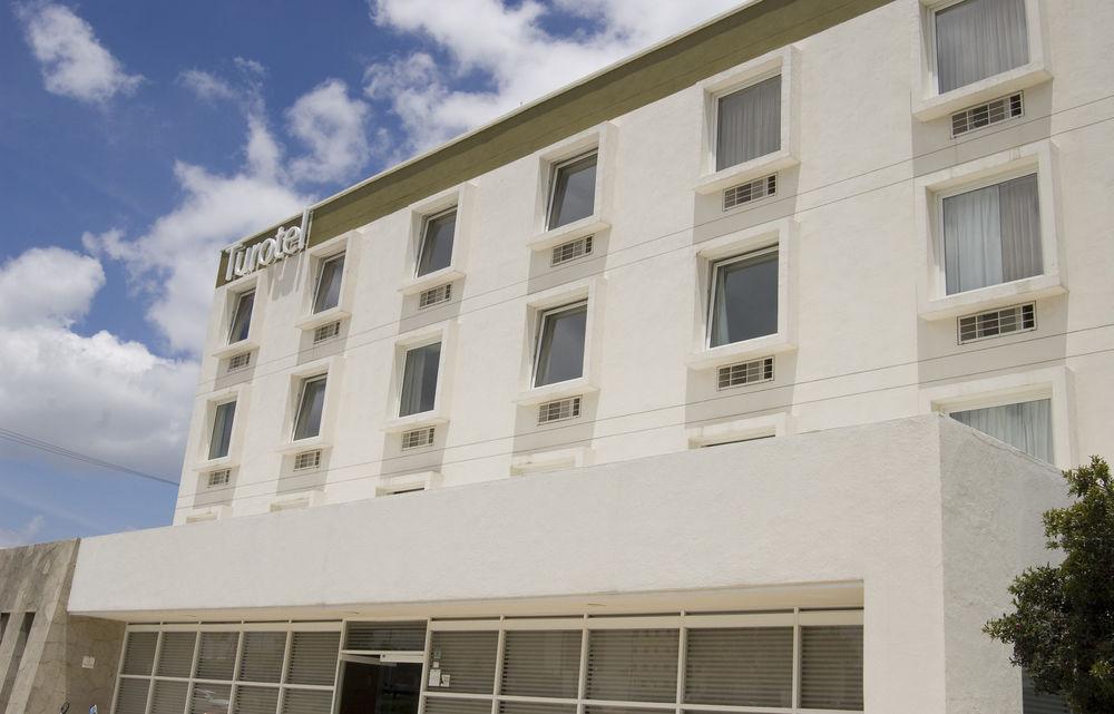 Fato Hotel Queretaro Ngoại thất bức ảnh