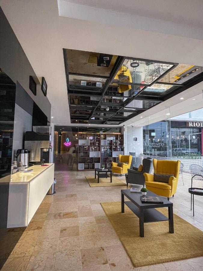 Fato Hotel Queretaro Ngoại thất bức ảnh