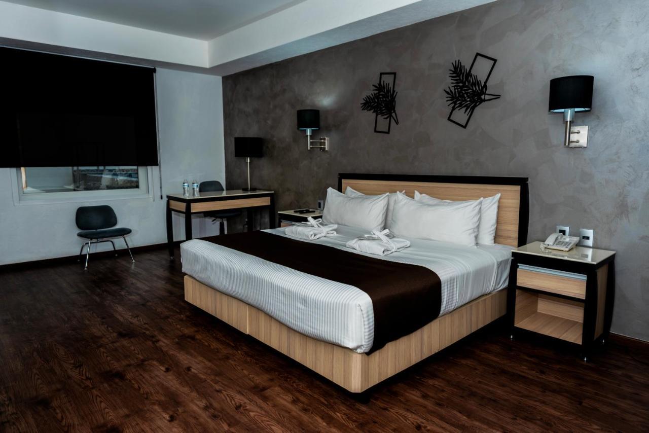 Fato Hotel Queretaro Ngoại thất bức ảnh