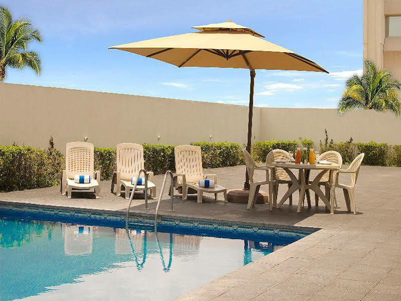 Fato Hotel Queretaro Ngoại thất bức ảnh